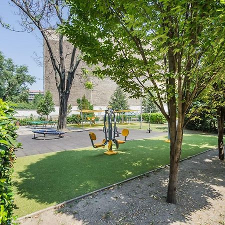Bpr Color Fusion Home With A/C بودابست المظهر الخارجي الصورة