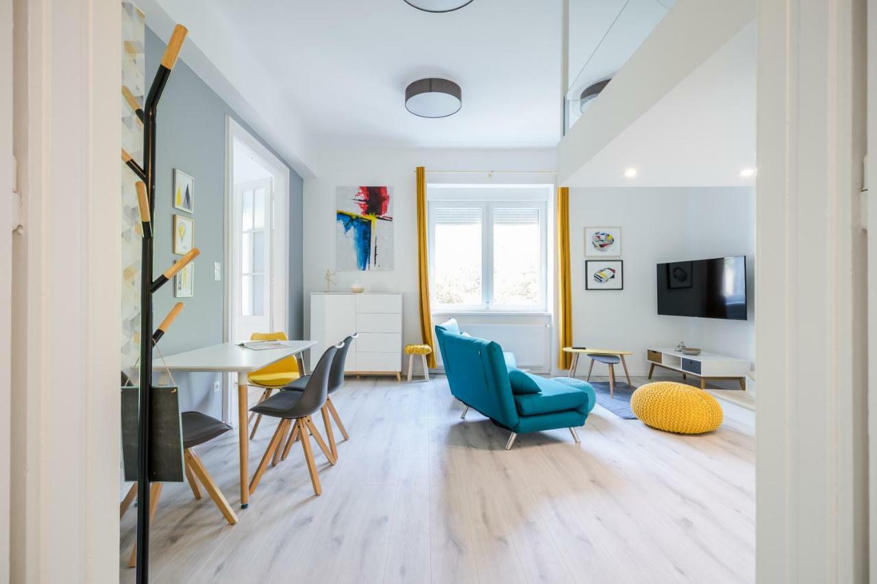 Bpr Color Fusion Home With A/C بودابست المظهر الخارجي الصورة